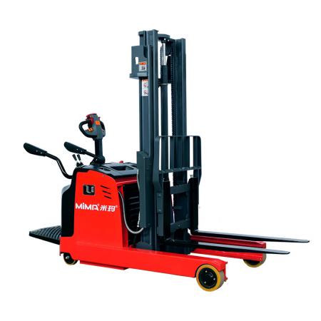 reach stacker manufacturer