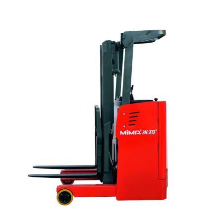 stand on type reach truck