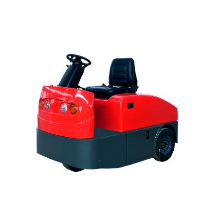 seated tow tractor