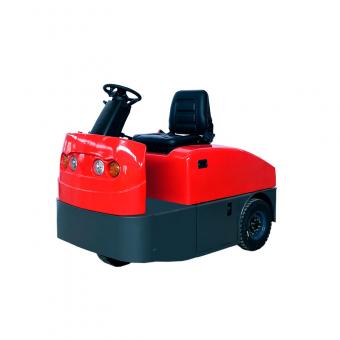 seated tow tractor