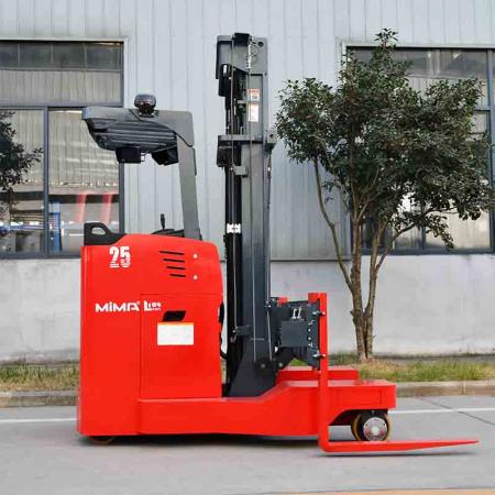 4 direction reach truck