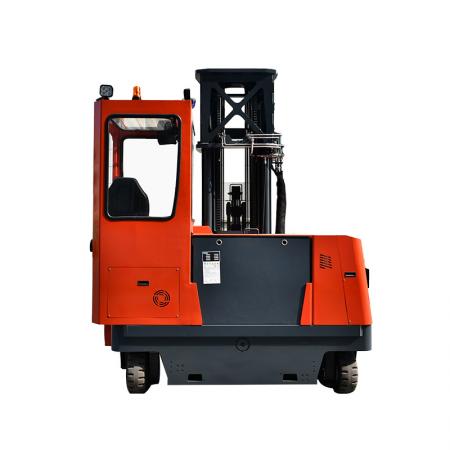 multi-direction reach truck